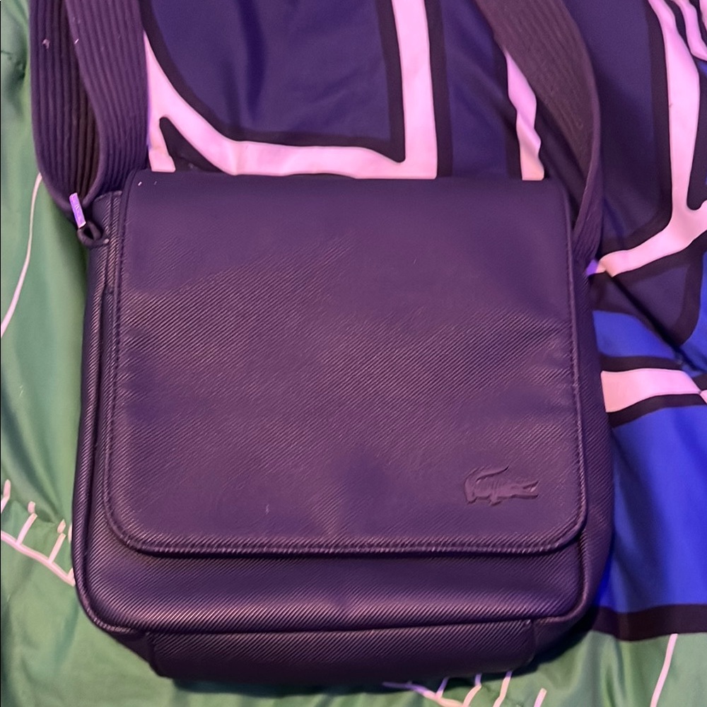 Lacoste Black Messenger Bag Minimalist Design Everyday Use
